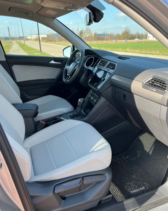 Volkswagen Tiguan Allspace cena 116900 przebieg: 3116, rok produkcji 2021 z Łapy małe 191